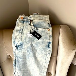 Express Original Slim Ankle Super High Rise 10/R Jeans